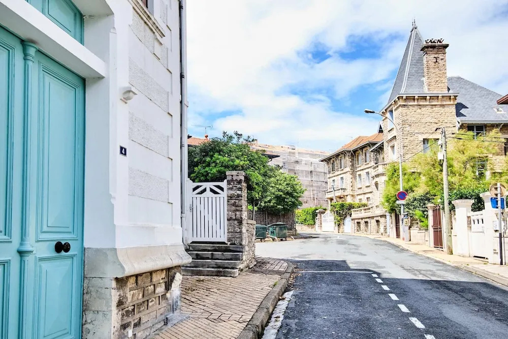 Luxurious Flat Close to Grand Plage