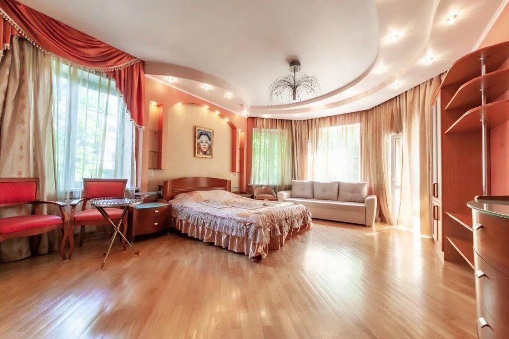 Коттедж Superior с 4 комнатами с балконом в Cottage.Moscow