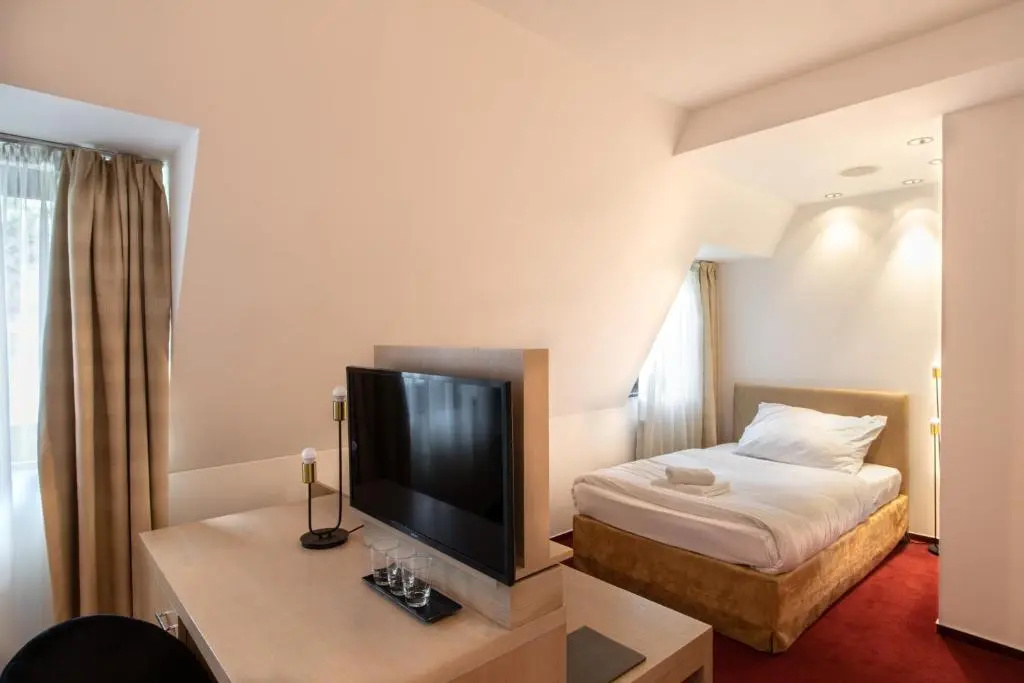 Hotel Villa Necas - Chambres