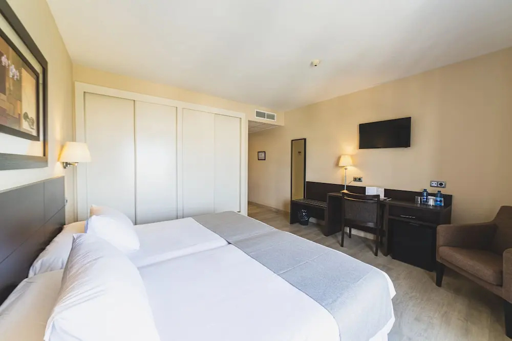 Hotel Cristina - Chambres