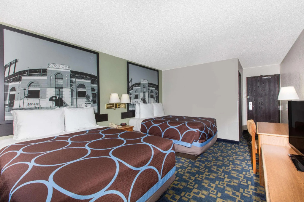 Standard Quadruple room