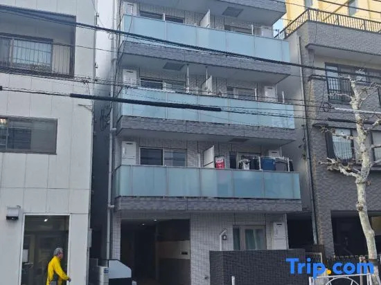 Oshiage Apartments