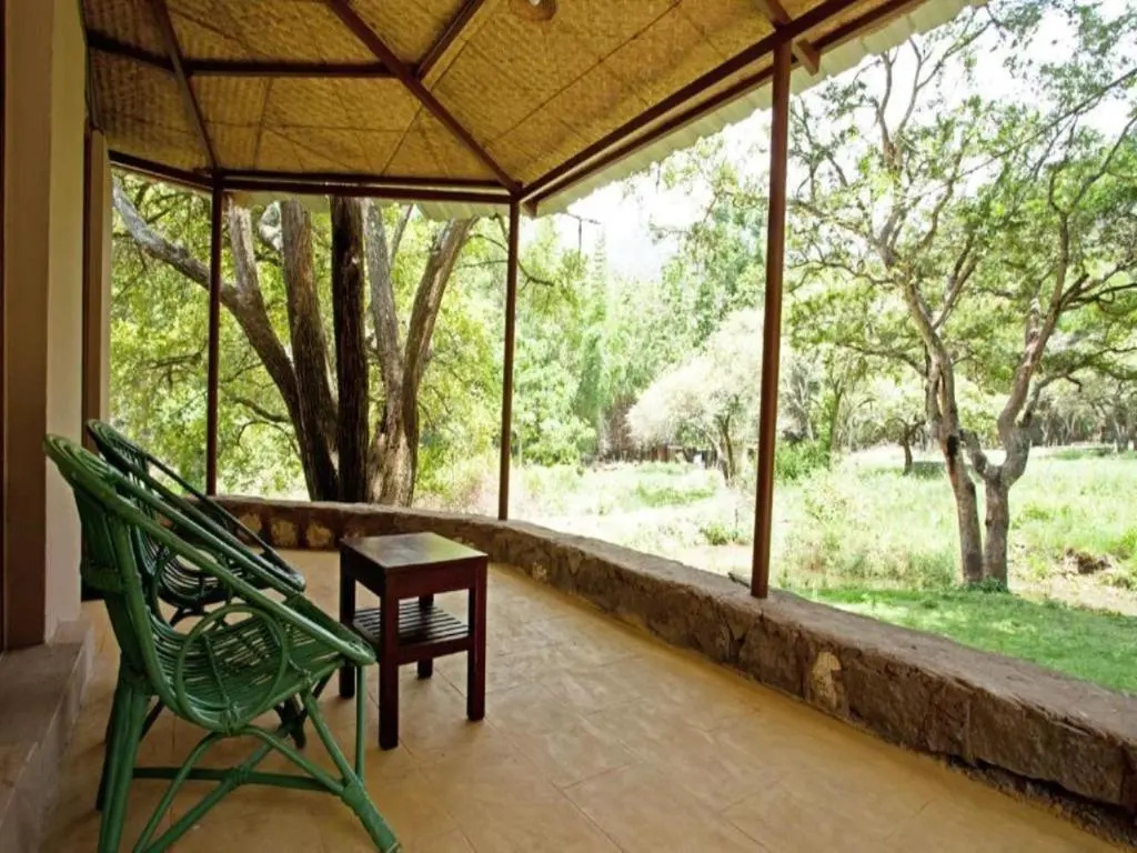 Jungle Hut Resorts - Chambres