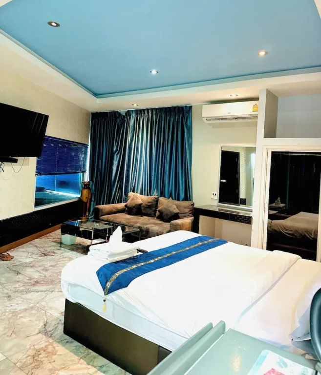 Koenig Hotel Pattaya - Chambres