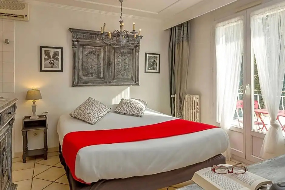 Privilege room