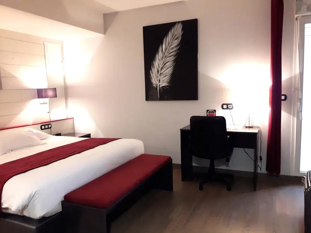Comfort Double room (full double bed)