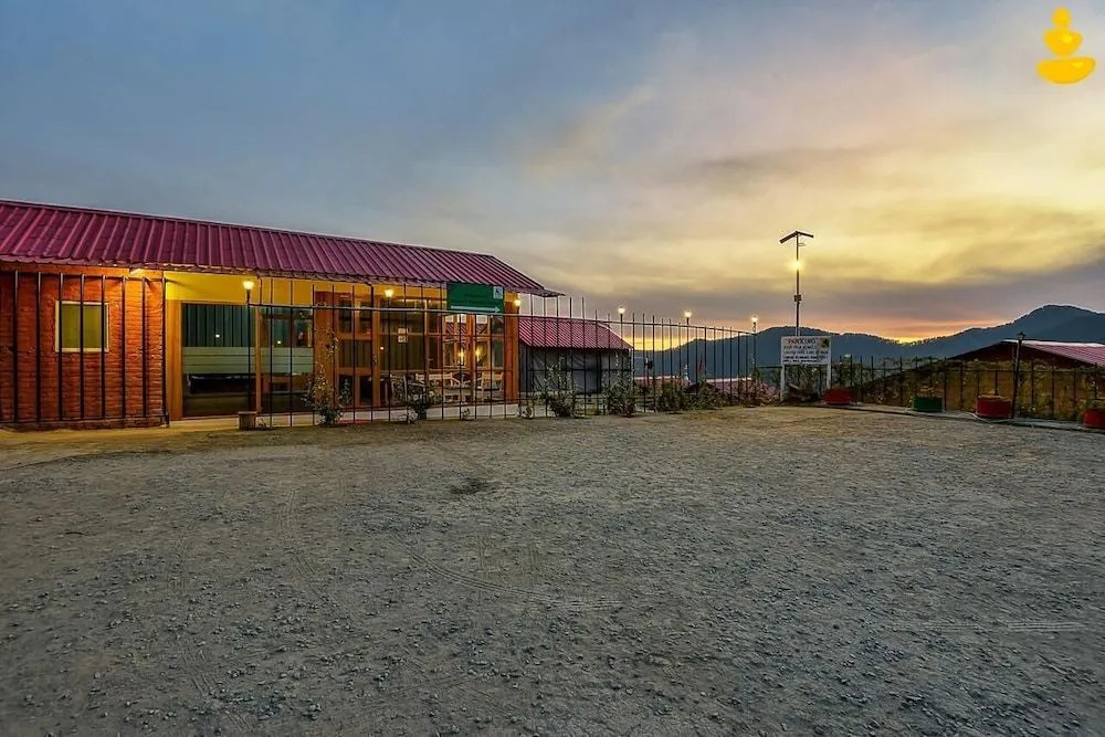 LivingStone Eco Resort
