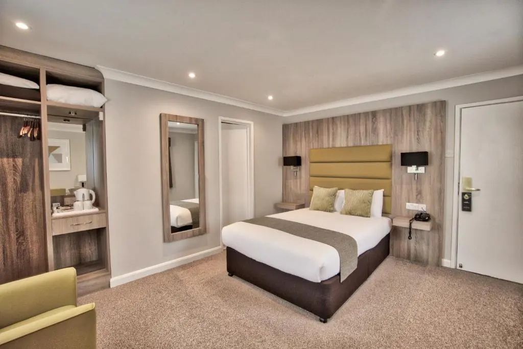 Superior room