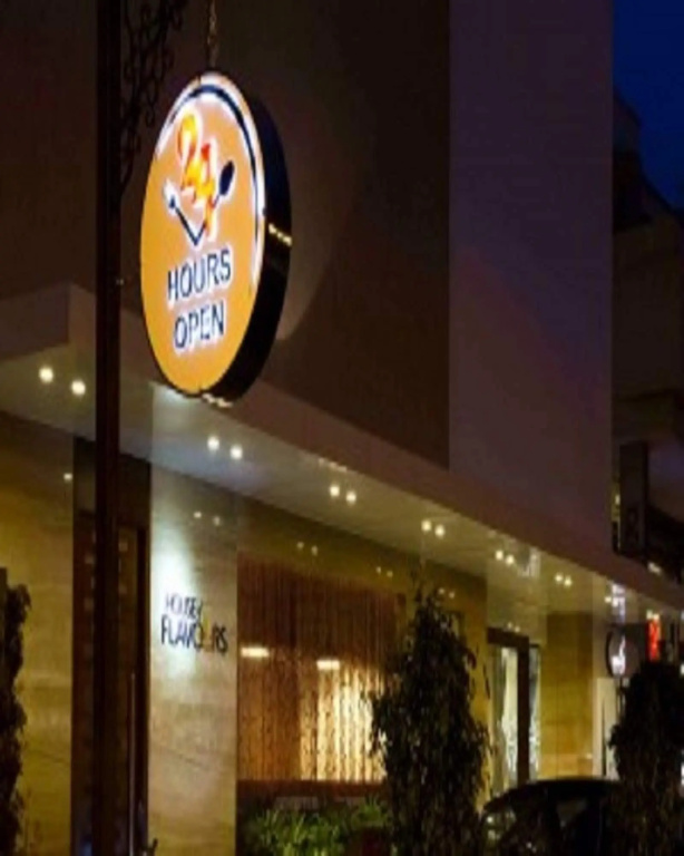 The SSK Solitaire Hotel & Banquets - Général