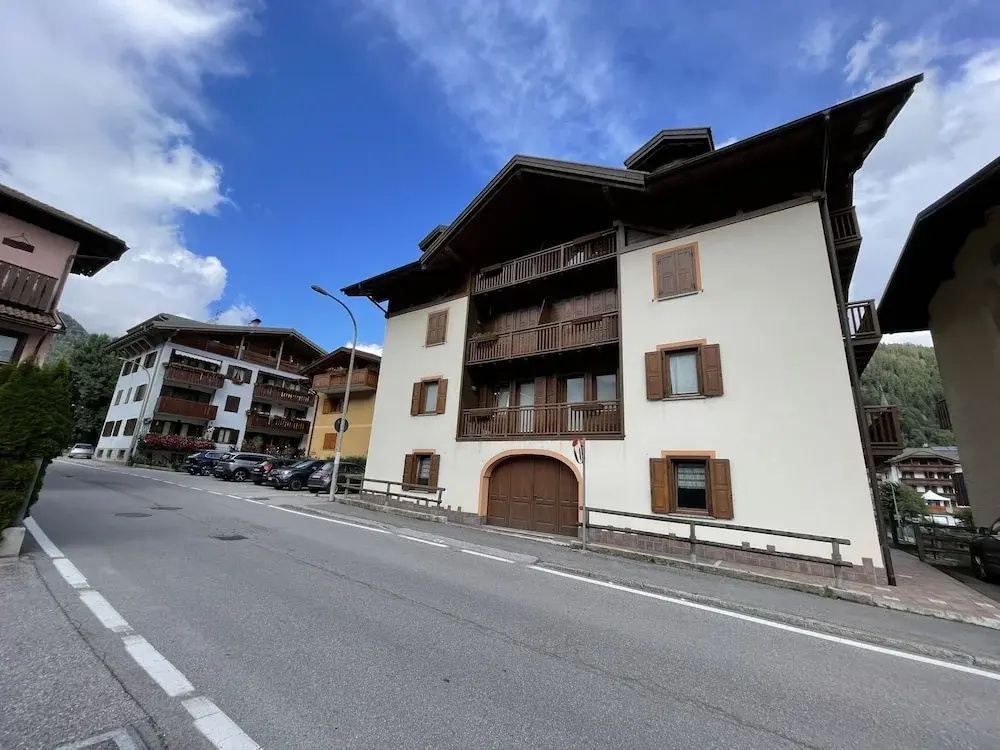 032 Luminosa Mansarda Pinzolo