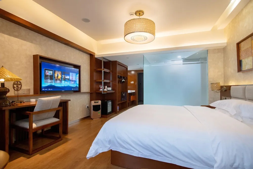 Infully Hotel - Zigong - фото 2
