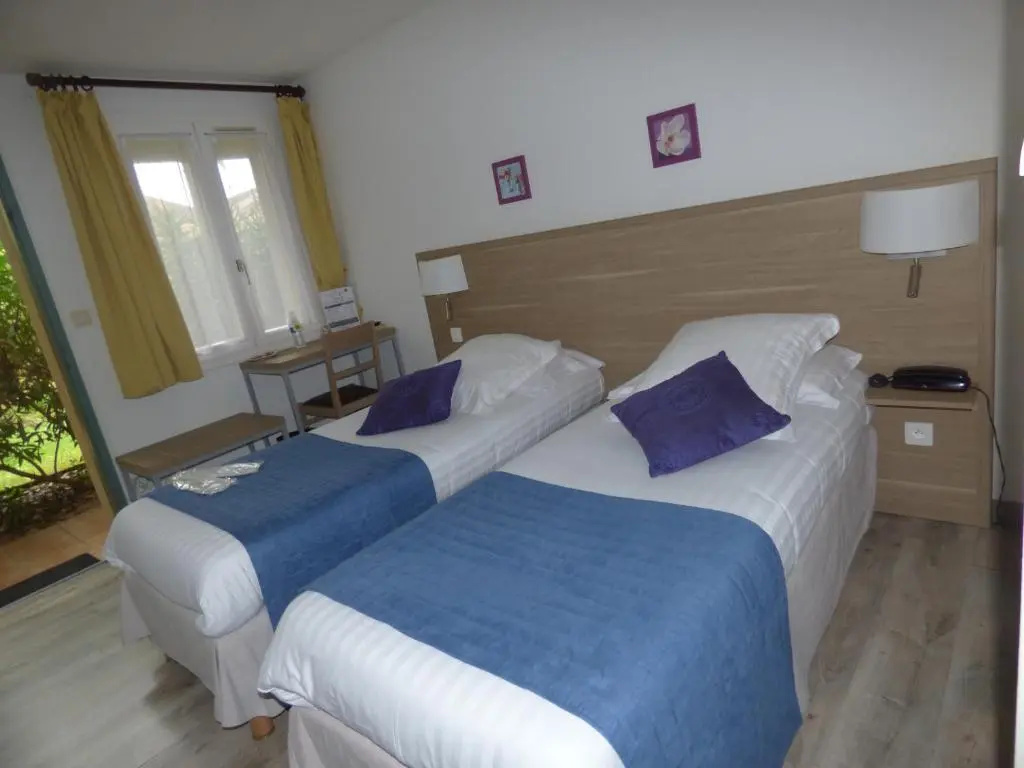 Standard Double room (twin beds)
