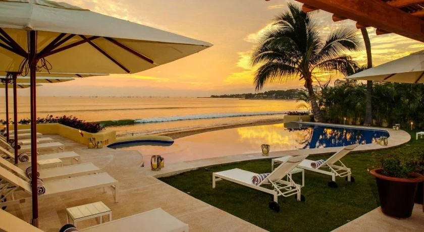 Beach & Waterfront