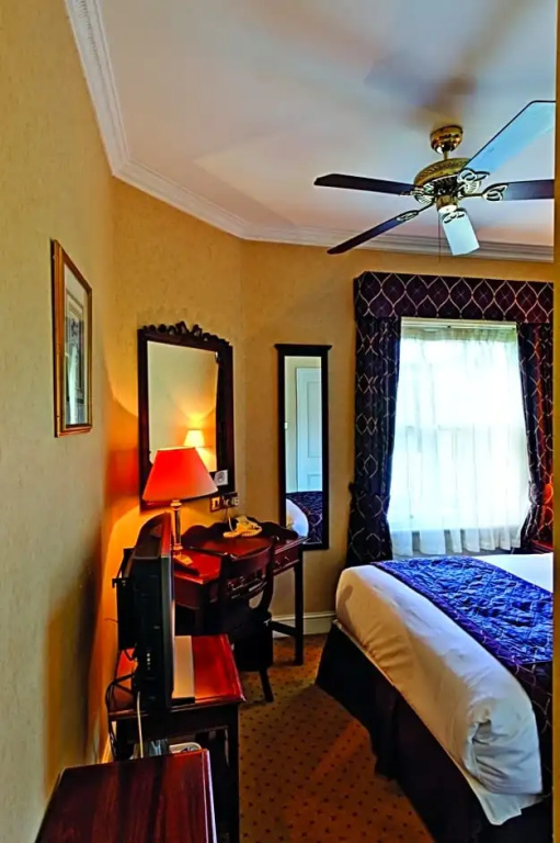 Grange Blooms Hotel - Chambres