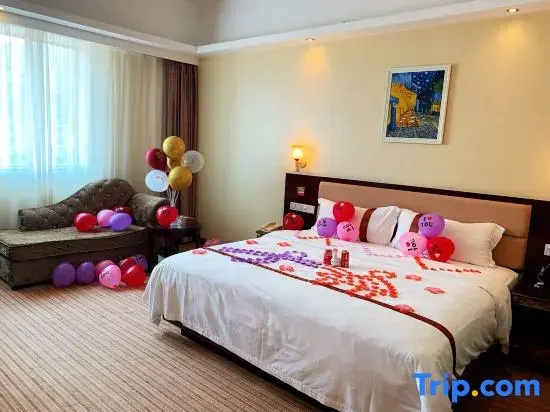 Longzhu Hotel - Chambres