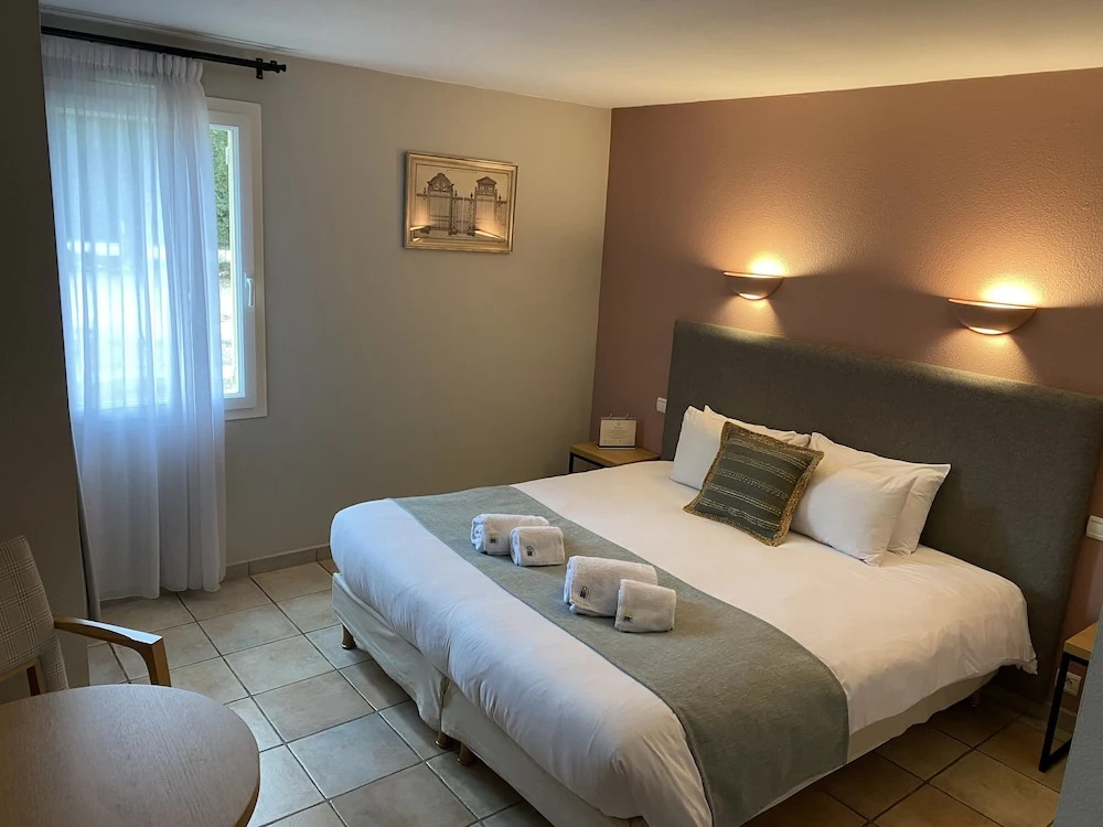 Logis Hôtel La Bastide de Grignan & Restaurant La Chênaie - Chambres