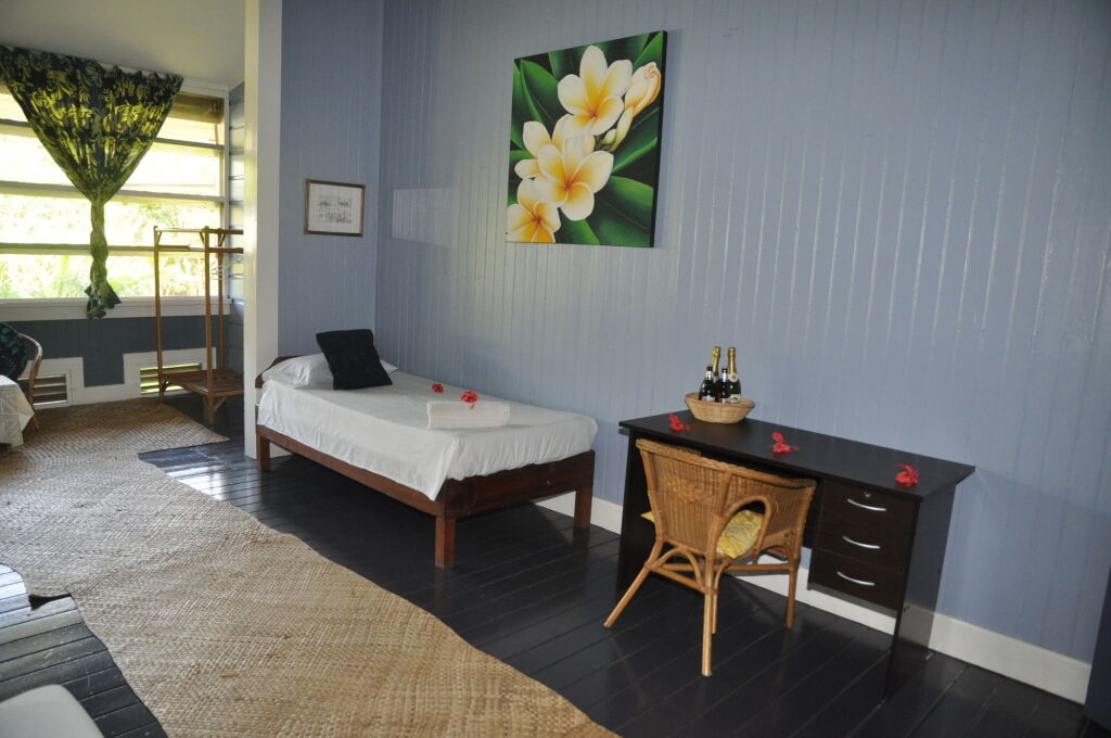 Samoan Outrigger Hotel by null