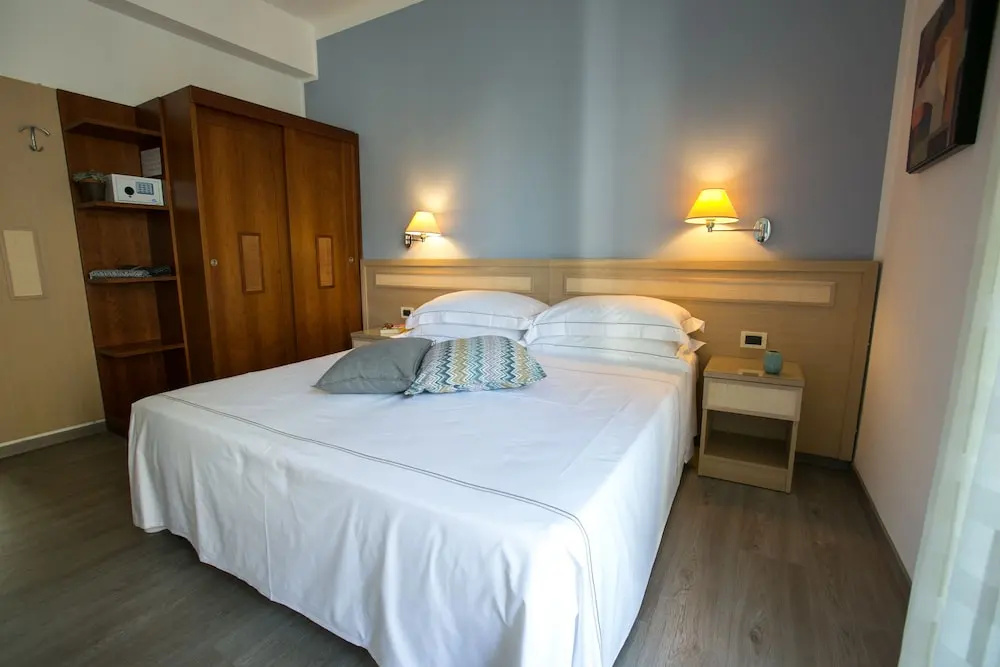 Arc en Ciel Hotel - Chambres