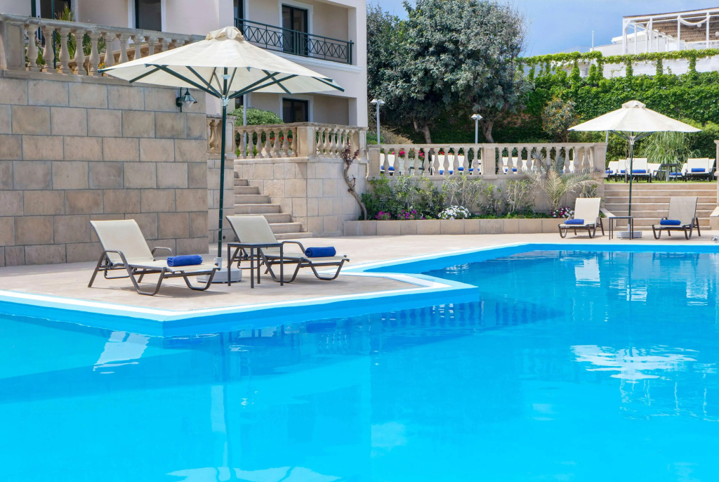 Zeus Essence Ramada by Wyndham Athens Hotel - Général