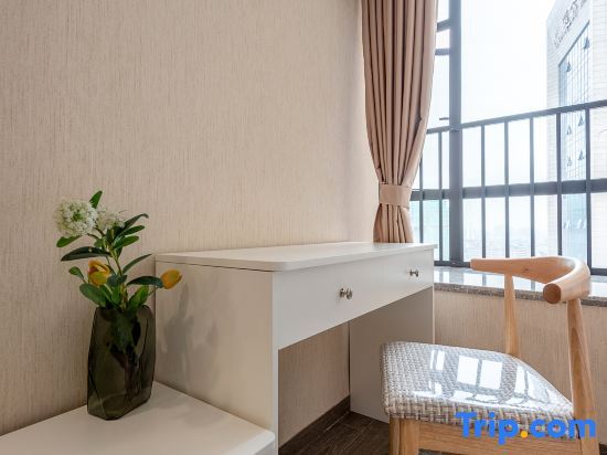 Legian Beach Hotel