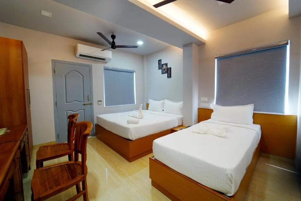 Standard Double room (full double bed)