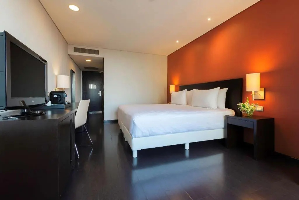 Superior Double room (full double bed)