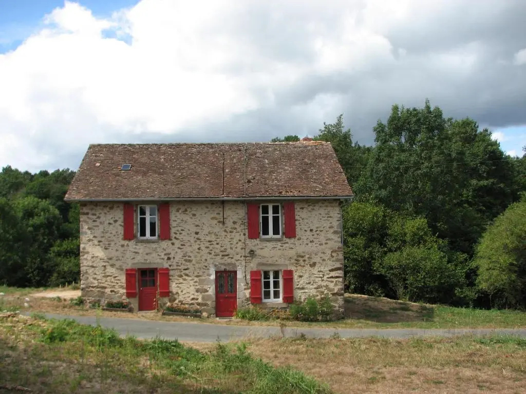 2 Bedrooms Cottage