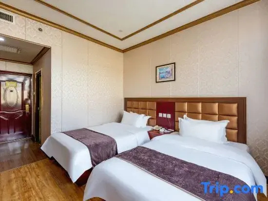 Deluxe Double room twin beds