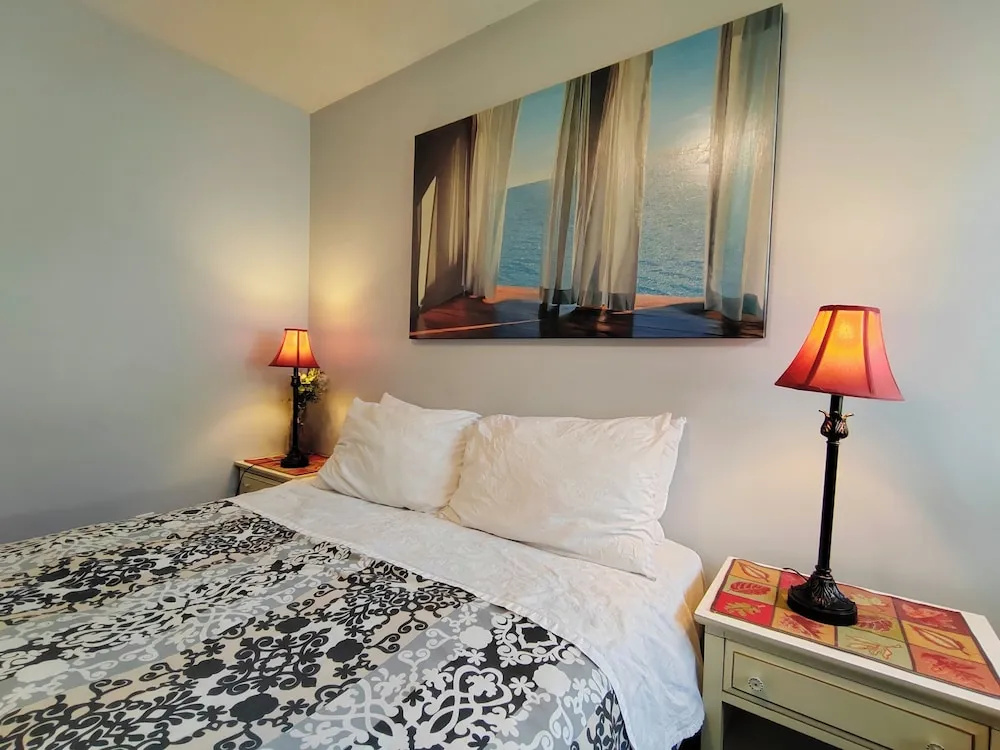 Comfort room
