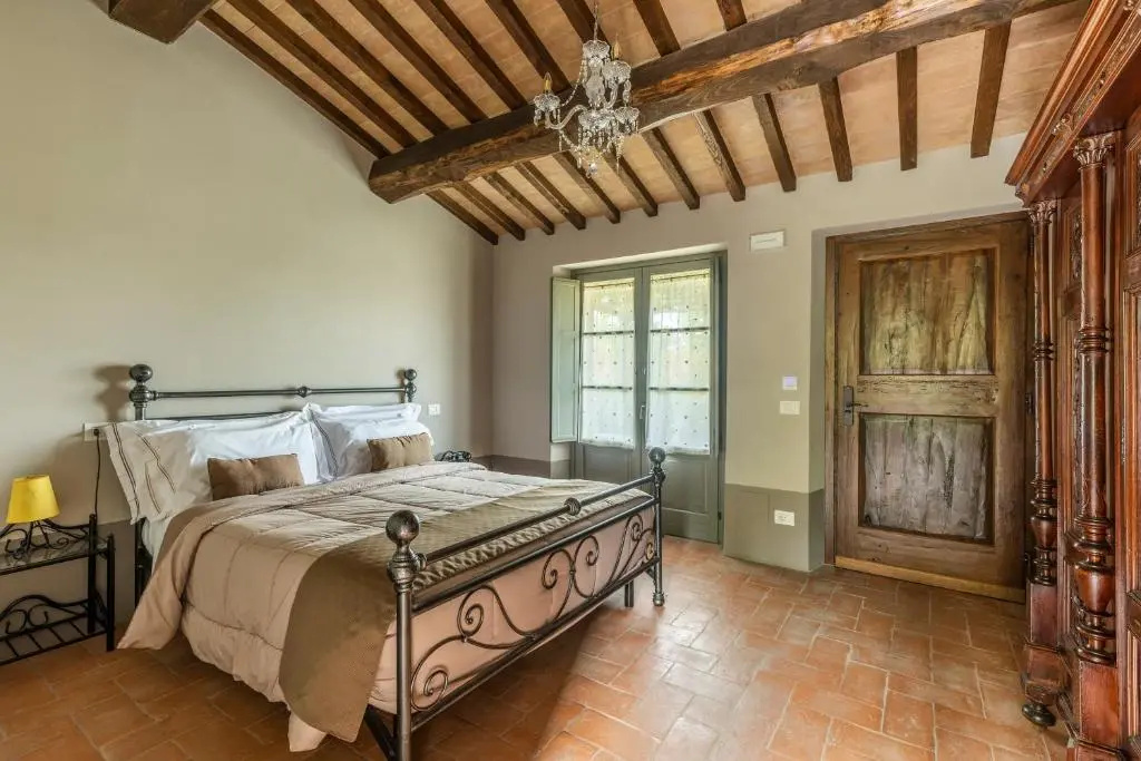 Standard Double room with garden view (full double bed)