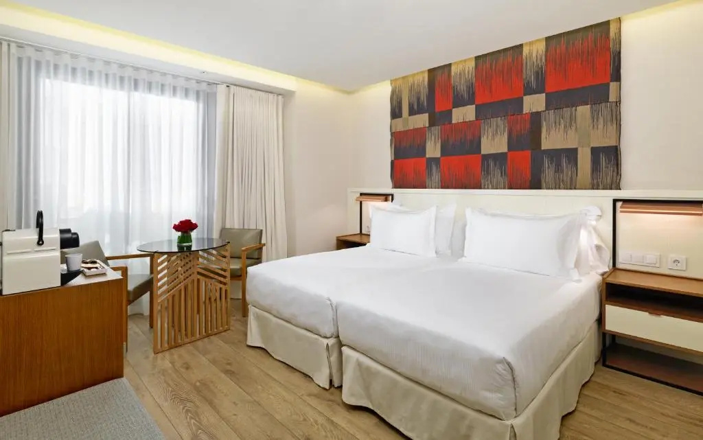 Classic Double room (full double bed)