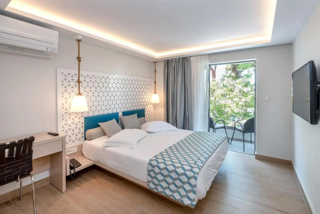 Hotel photo 37