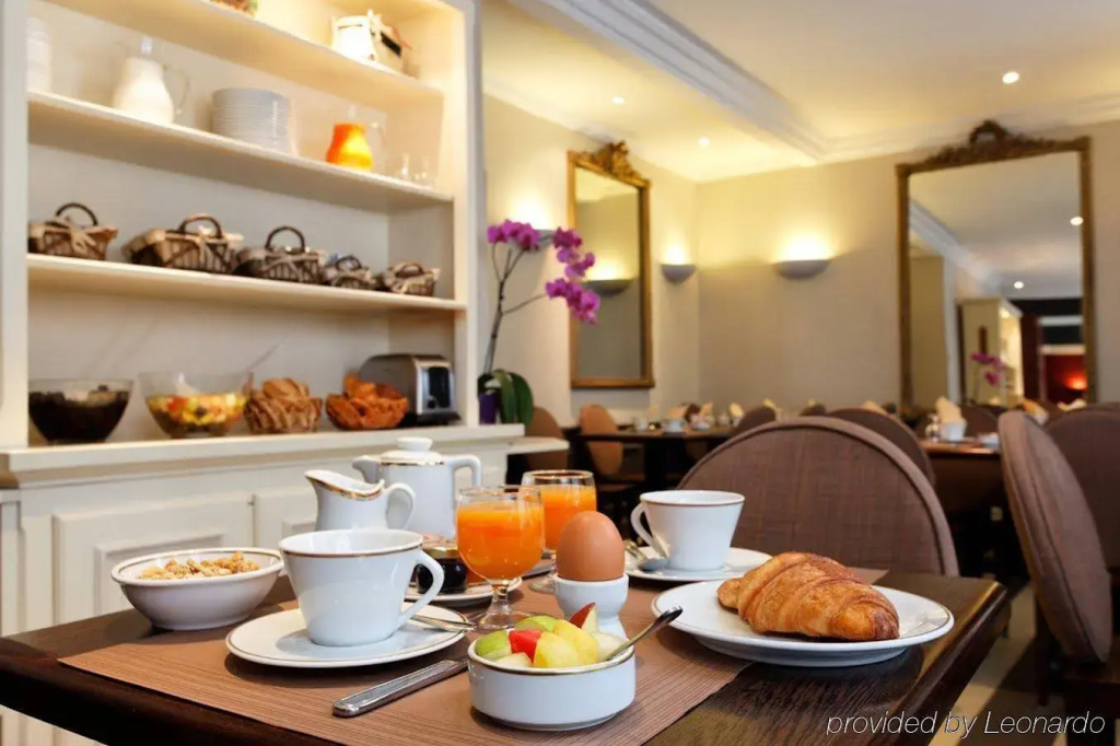Hotel photo 11