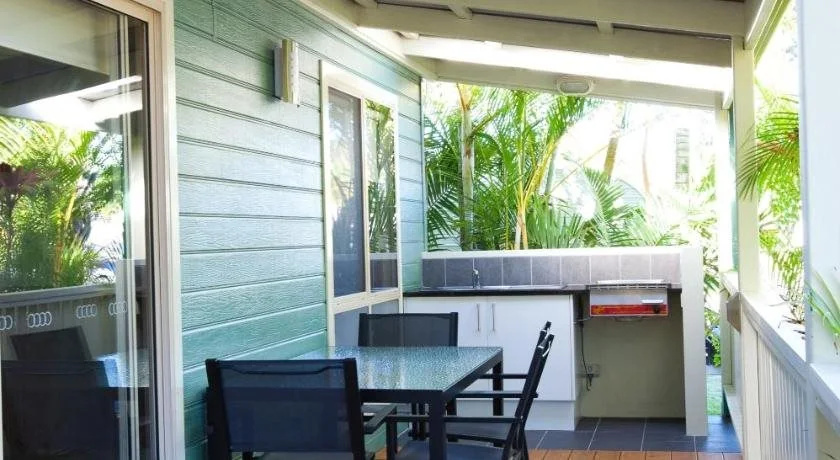 Balcony & Terrace