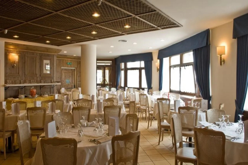 Hotel Alaska Cortina - Général