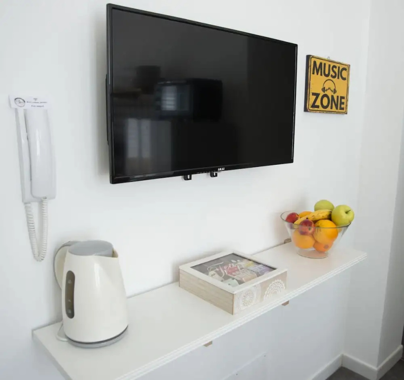B&B BaRock