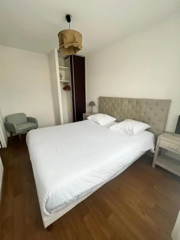 Zenao Nevers Renardats - Chambres