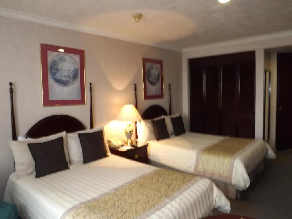 Deluxe Quadruple room