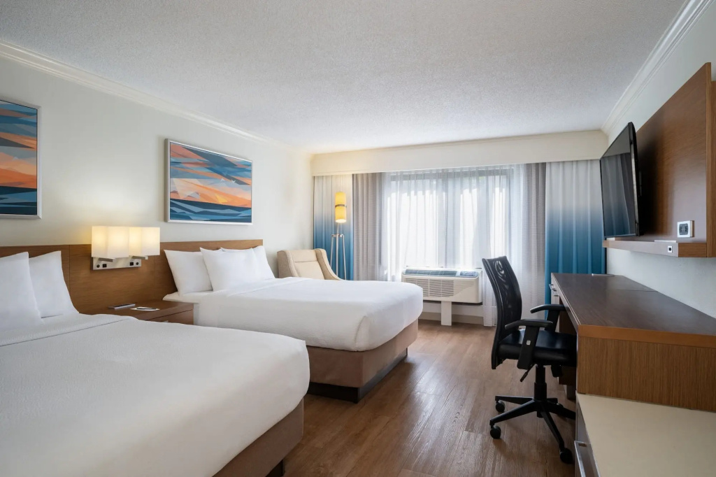 Courtyard by Marriott - Naples - Général