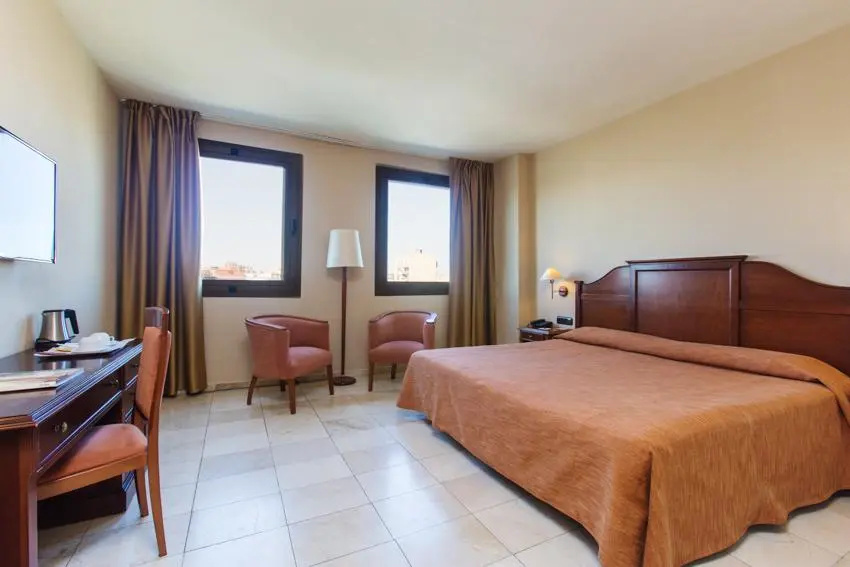 Comfort room