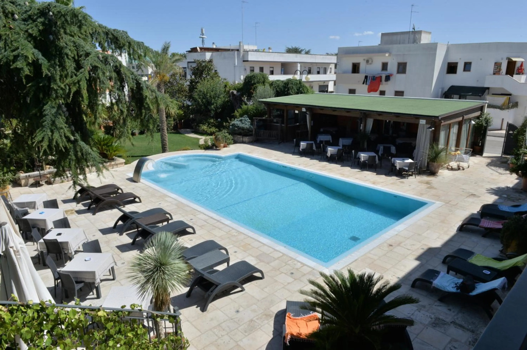 Hotel photo 11