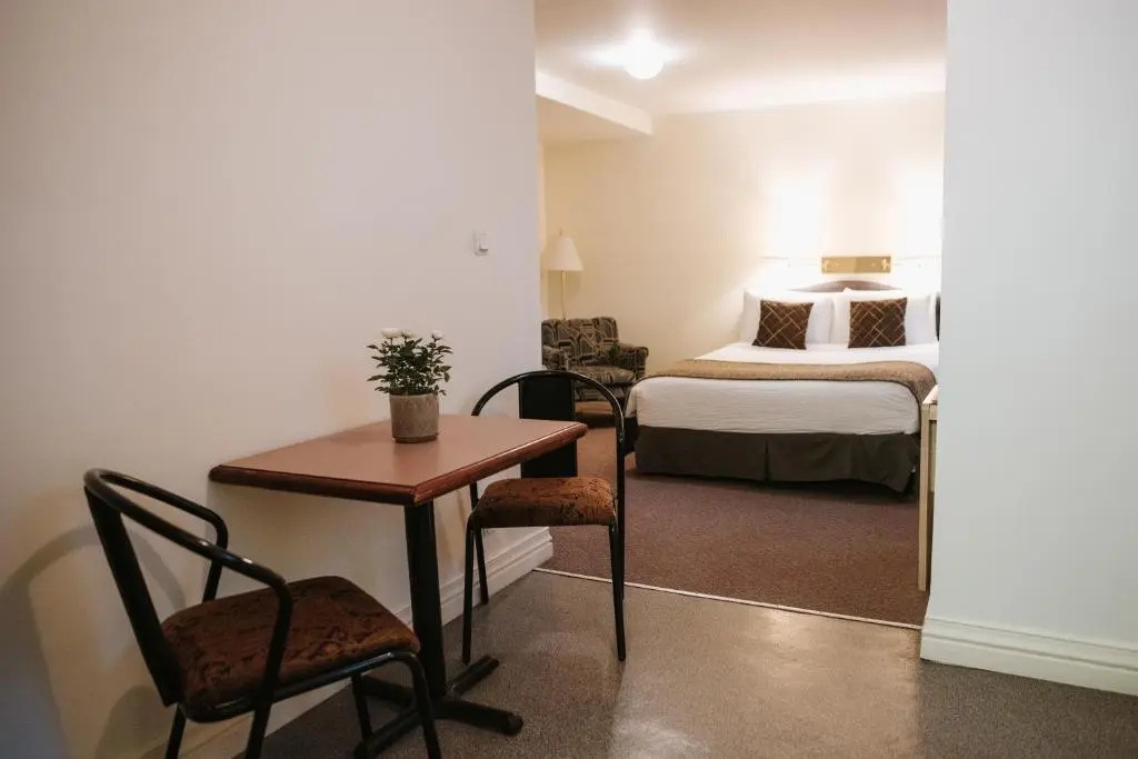Airport Hotel Mara - Chambres