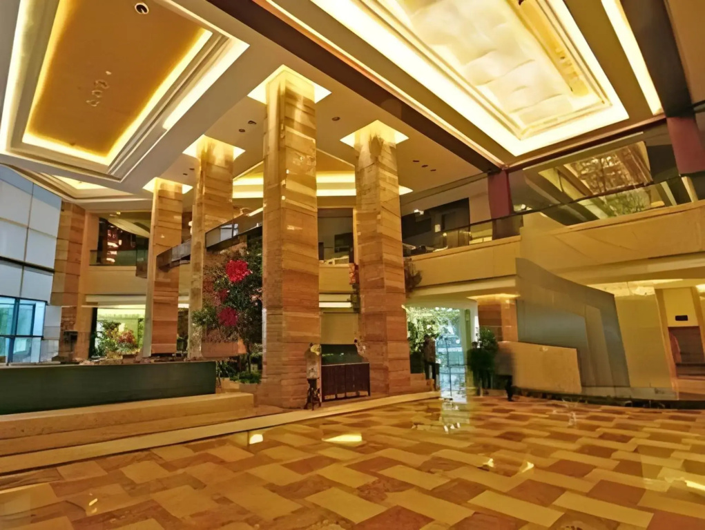 Best Western World Trade