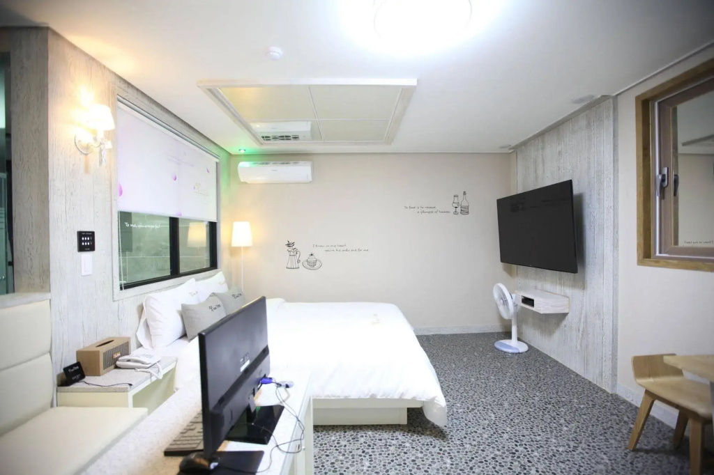 Cheonan Hound Hotel - фото 17