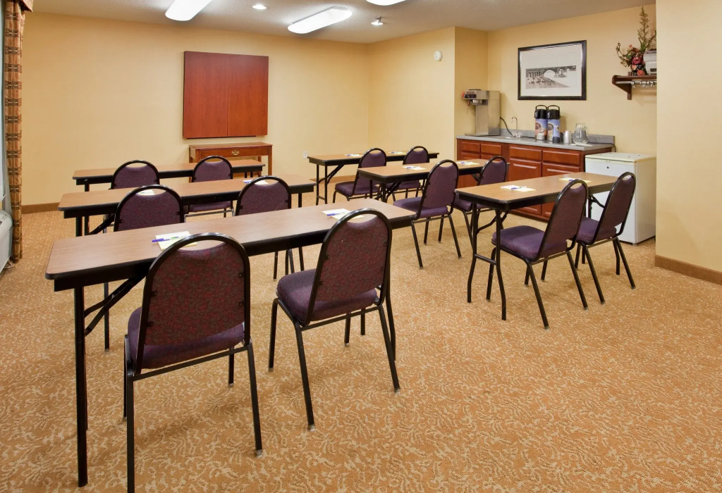 Holiday Inn Express & Suites St. Louis West - Fenton by IHG - Général
