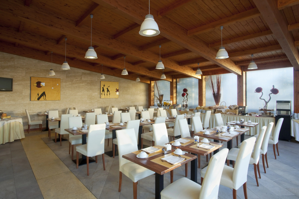 Holiday Inn Cagliari by IHG - Général