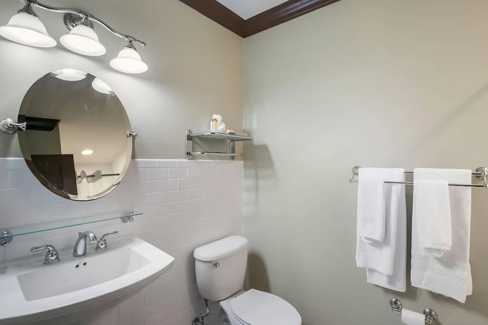 Water Street Hotel & Marina, an Ascend Collection Hotel - Chambres