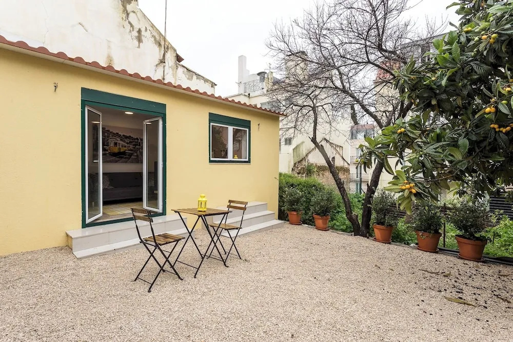 Real02 · Petite Príncipe Retreat
