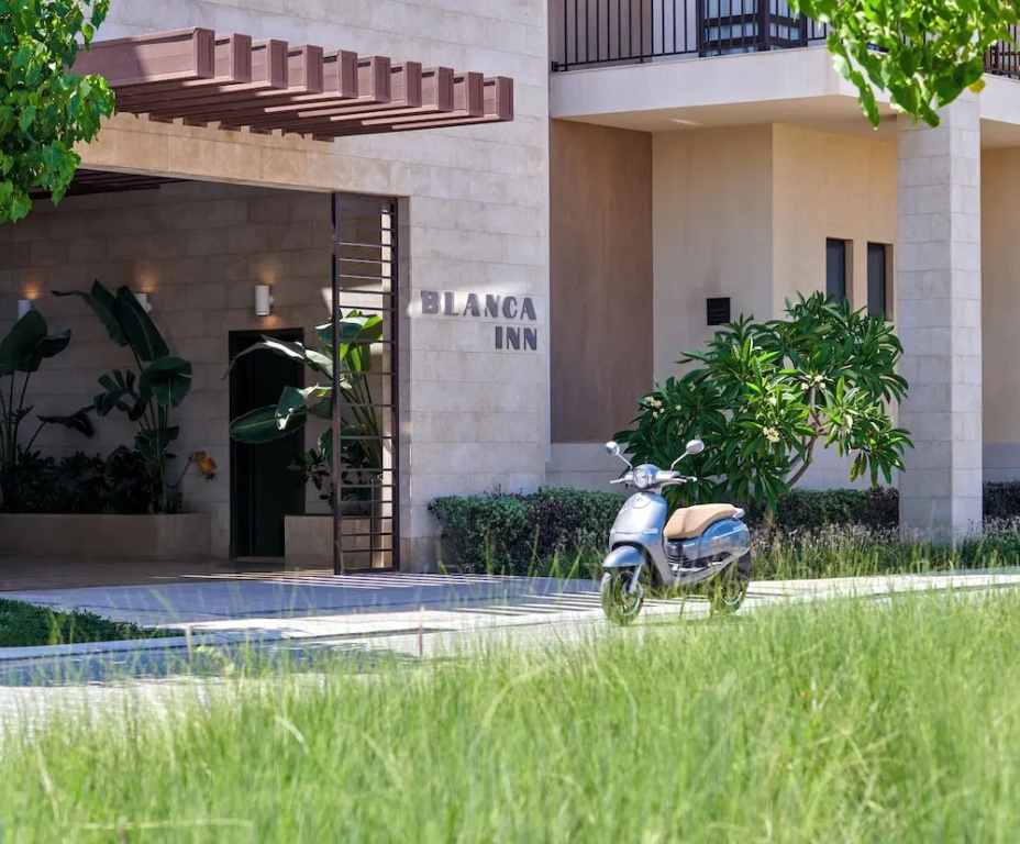 Marassi Boutique Hotel-Blanca