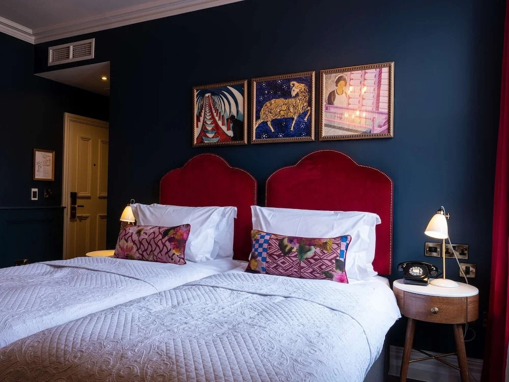 Deluxe Double room (twin beds)